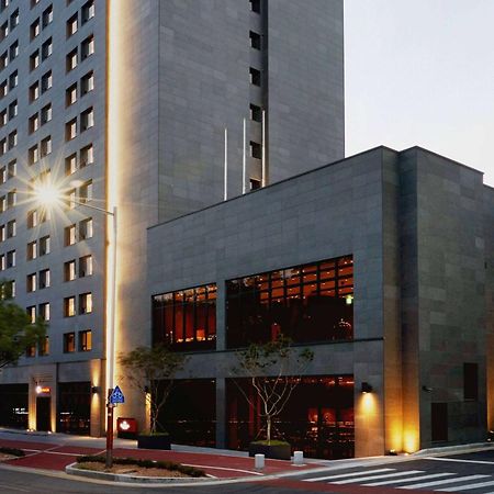 Ramada By Wyndham Gunsan Hotel Luaran gambar